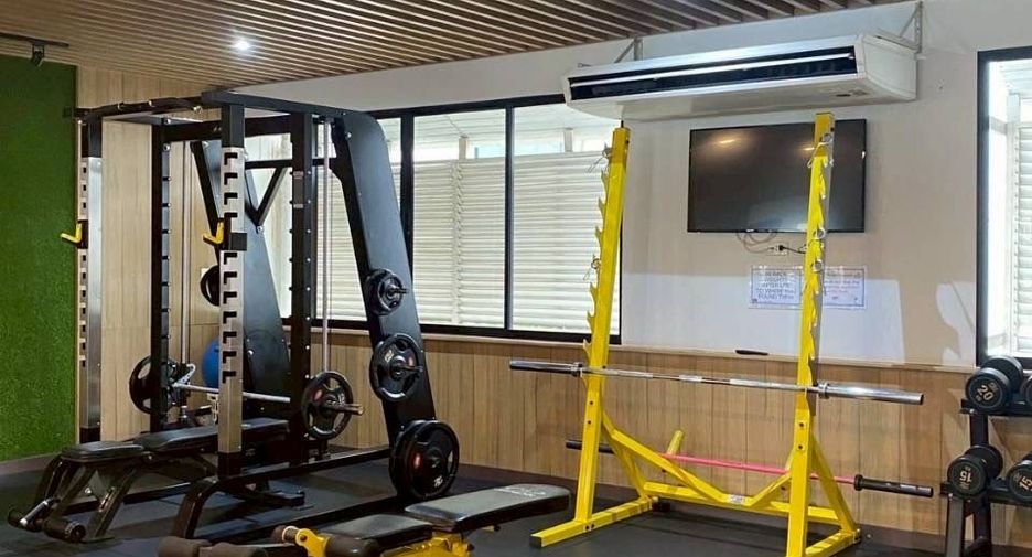 For rent 3 bedrooms condo in Watthana, Bangkok