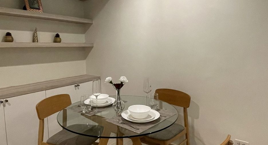 For rent 1 bed condo in Watthana, Bangkok