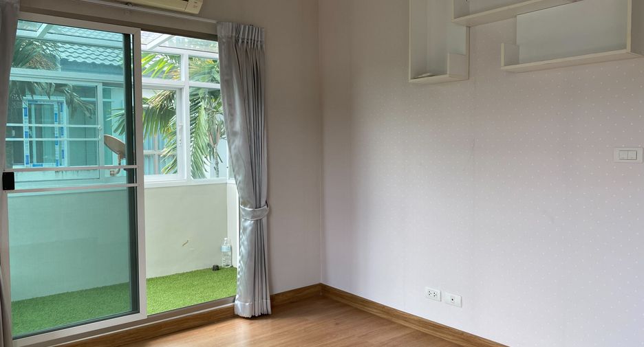 出售 和 出租 3 卧室 独立屋 在 Suan Luang, 曼谷