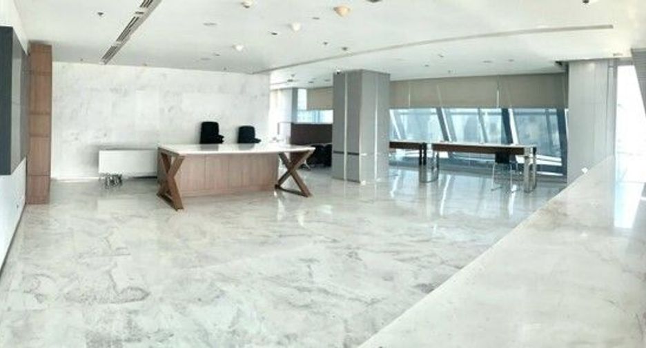 For rent office in Pathum Wan, Bangkok