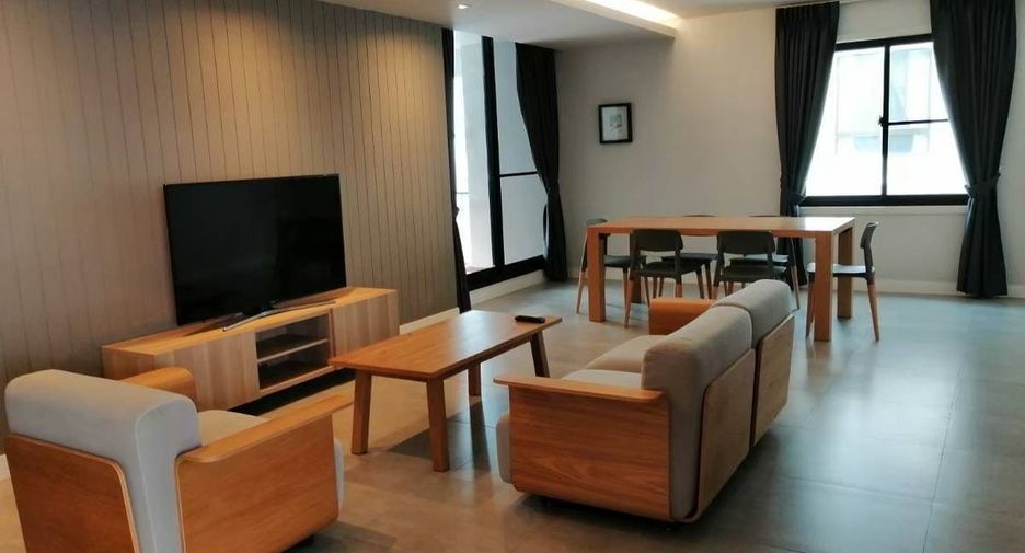 À louer 3 chambres appartement à Watthana, Bangkok