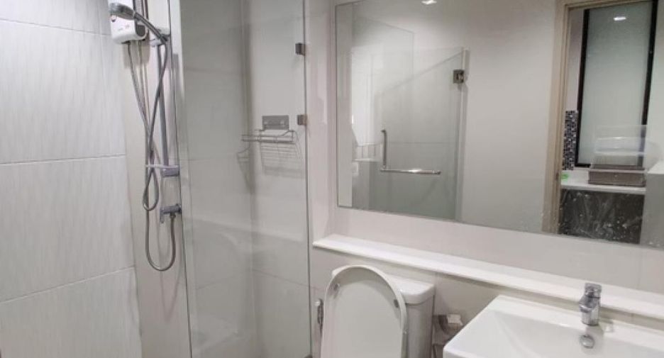 For rent 1 bed condo in Pathum Wan, Bangkok