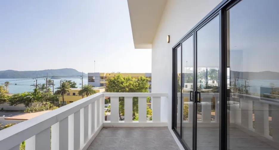 For rent 5 bedrooms villa in Mueang Phuket, Phuket