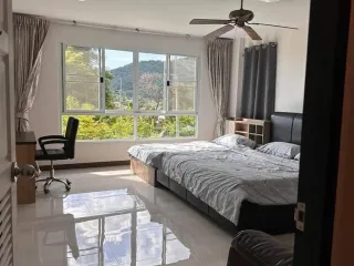 À louer 3 chambres villa à Mueang Phuket, Phuket