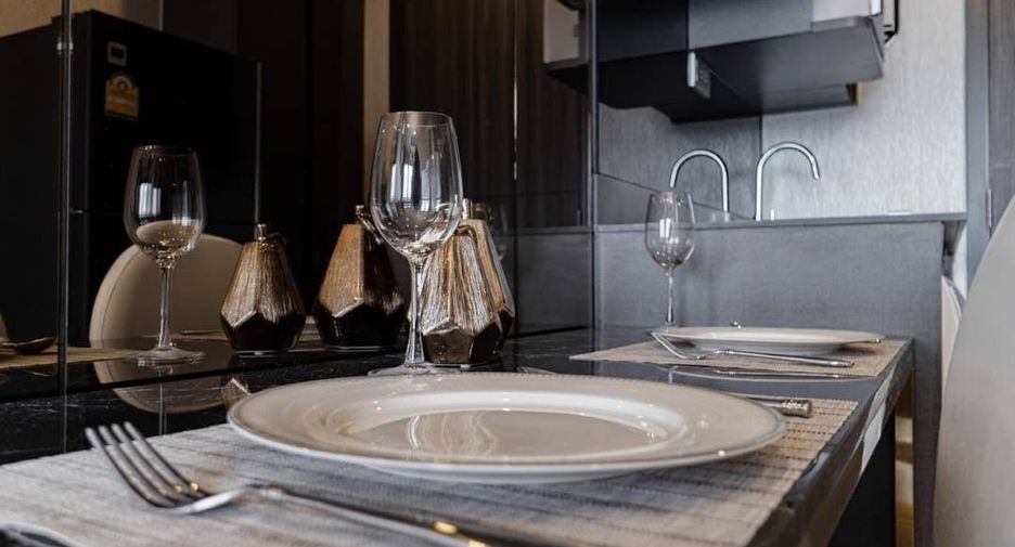 For rent 1 bed condo in Khlong Toei, Bangkok