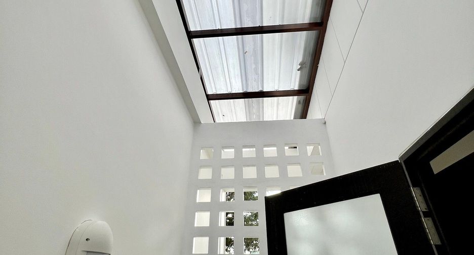 Casa en alquiler de 3 habitaciones en Mueang Phuket, Phuket