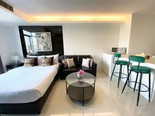 For rent studio apartment in Khlong Toei, Bangkok