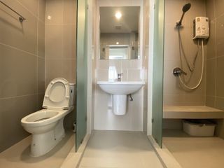 For rent 1 bed condo in Mueang Samut Prakan, Samut Prakan
