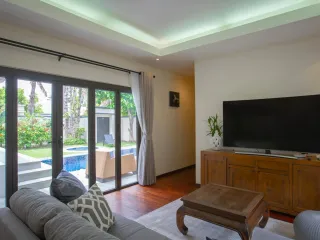For sale 2 bedrooms villa in Mueang Phuket, Phuket