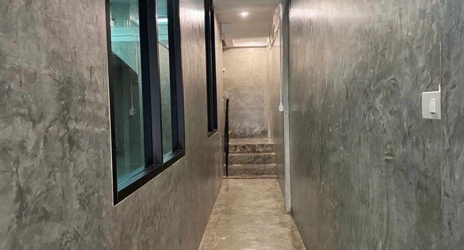 For rent 2 bedrooms house in Sathon, Bangkok