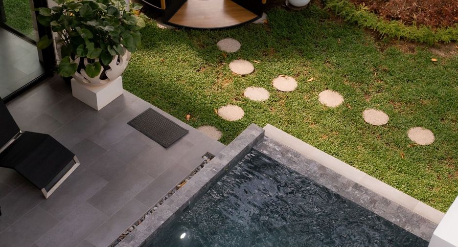 For sale 4 bedrooms villa in Kathu, Phuket
