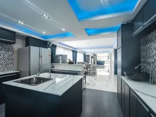 Apartamento en alquiler de 3 habitaciones en Mueang Phuket, Phuket