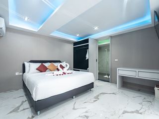 For rent 3 bedrooms apartment in Mueang Phuket, Phuket