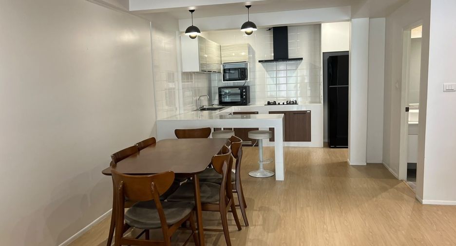 For rent 3 bedrooms townhouse in Mueang Phuket, Phuket
