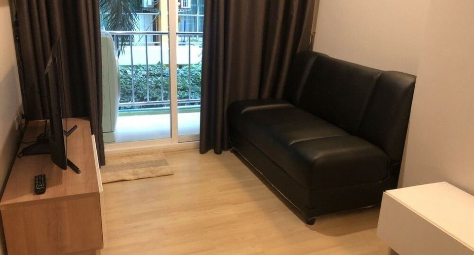 For rent 2 bedrooms condo in Din Daeng, Bangkok