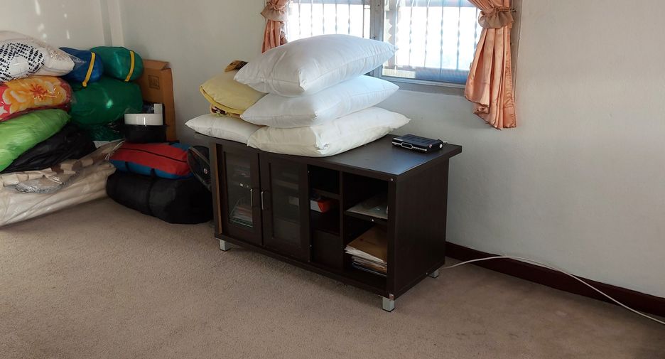 For sale 2 ベッドルーム townhouse in Mueang Samut Prakan, Samut Prakan