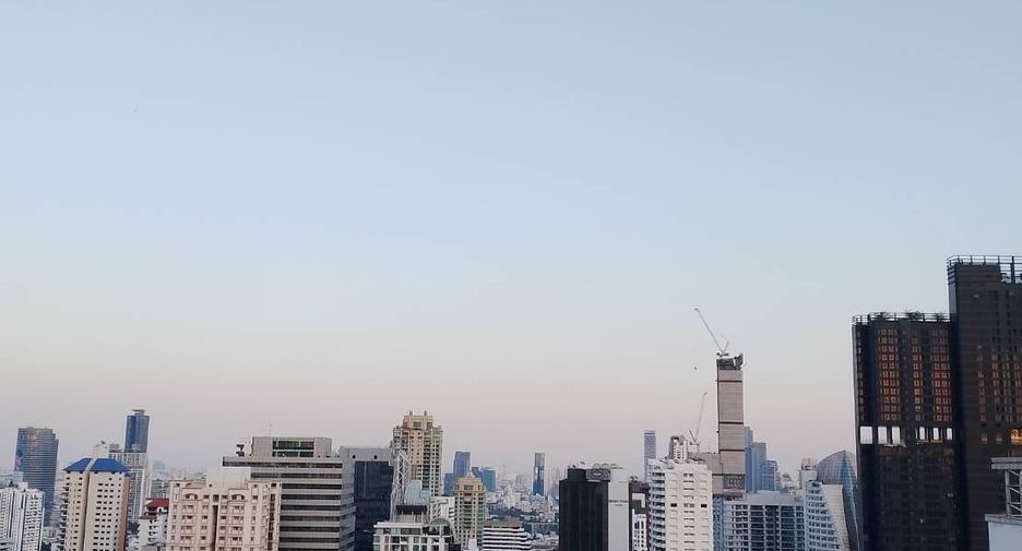 For sale and for rent 2 bedrooms condo in Khlong Toei, Bangkok