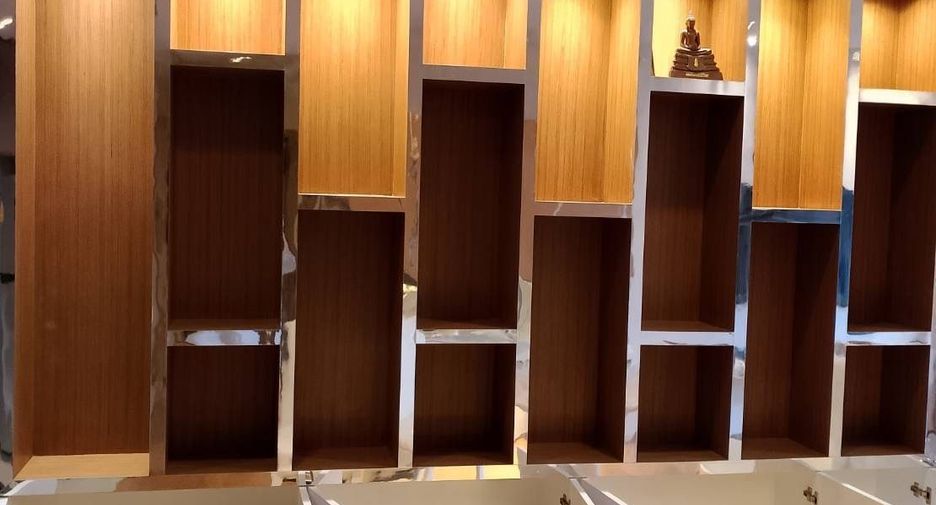 For sale and for rent 2 bedrooms condo in Khlong Toei, Bangkok