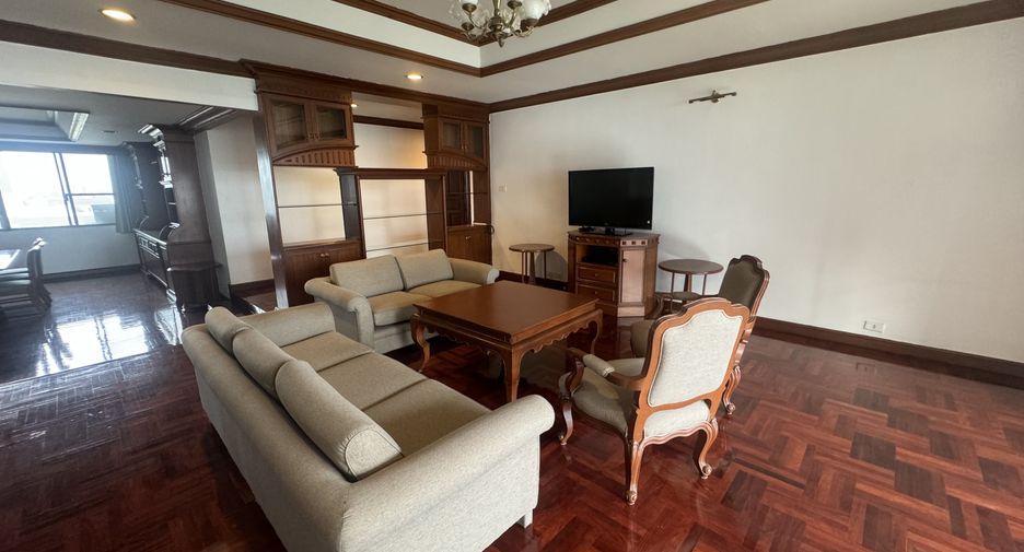 Apartment zur Miete mit 3 Zimmer in Watthana, Bangkok
