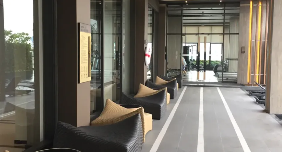 Condo en venta y en alquiler de 2 habitaciones en Khlong Toei, Bangkok