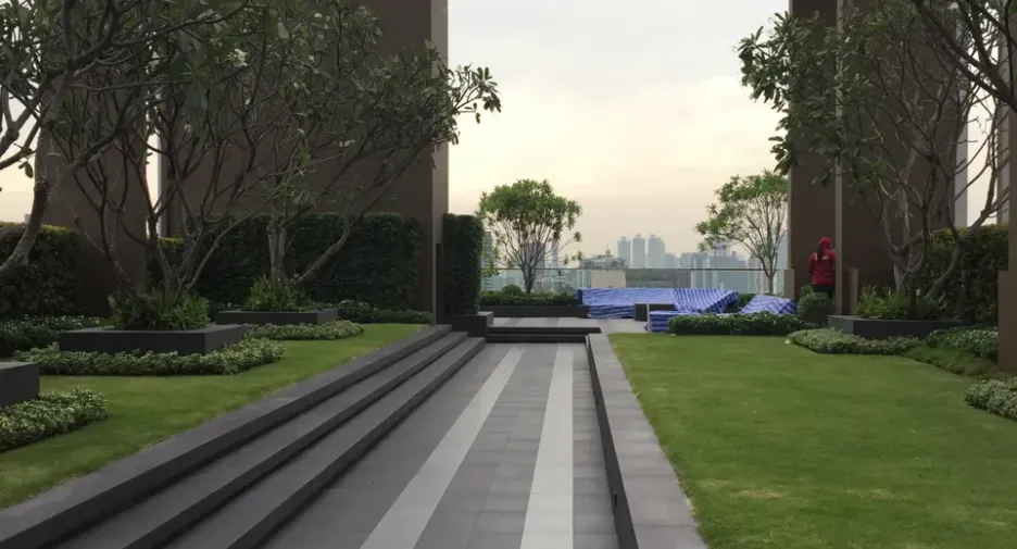Condo en venta y en alquiler de 2 habitaciones en Khlong Toei, Bangkok
