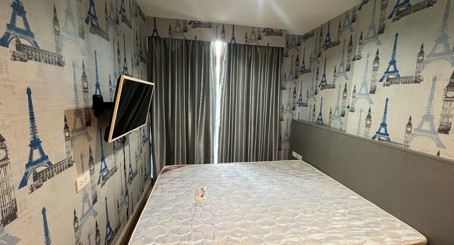 For sale 2 bedrooms condo in Phra Khanong, Bangkok