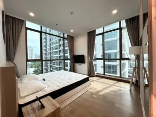 For rent 2 bedrooms condo in Watthana, Bangkok
