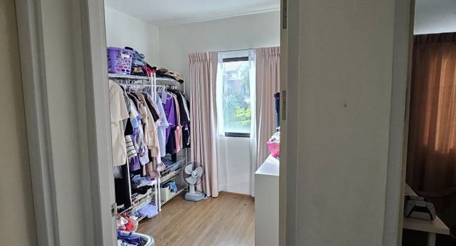 For sale and for rent 2 bedrooms townhouse in Prawet, Bangkok