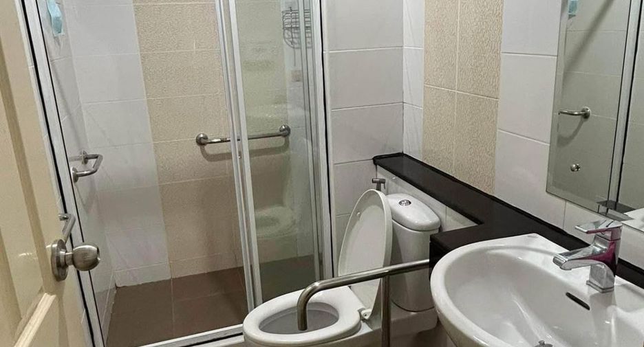 For rent 3 bedrooms house in Mueang Phuket, Phuket