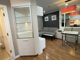 Condo en alquiler de 1 habitaciones en Huai Khwang, Bangkok