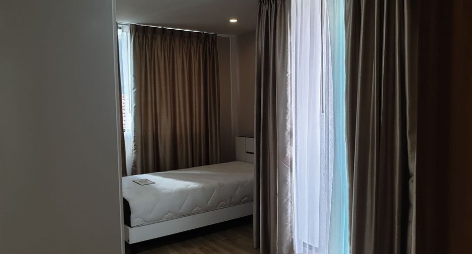 For sale 3 bedrooms condo in Phaya Thai, Bangkok