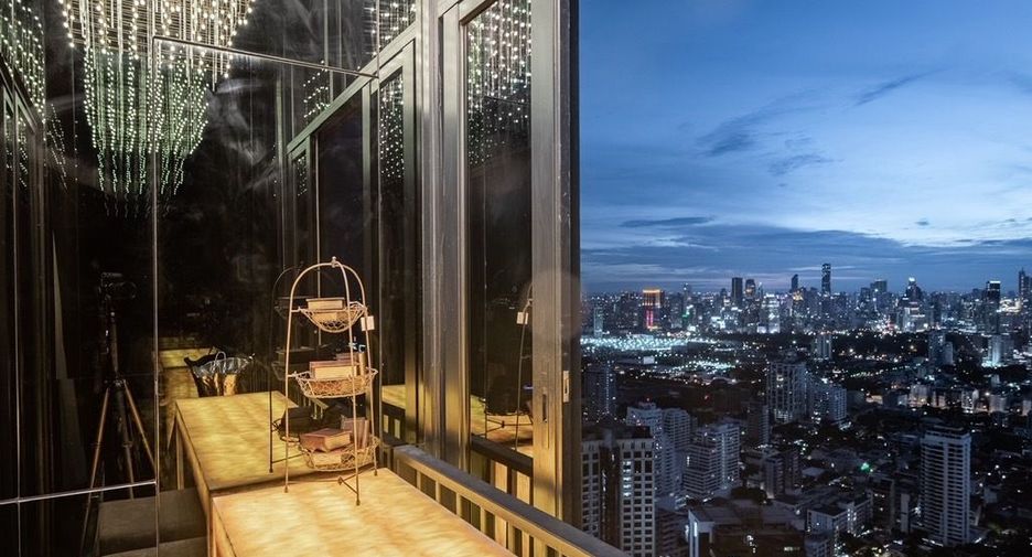 For rent 1 bed condo in Khlong Toei, Bangkok