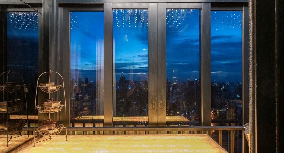 For rent 1 bed condo in Khlong Toei, Bangkok