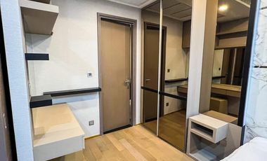 Wohnung zur Miete mit 1 Zimmer in Bang Rak, Bangkok