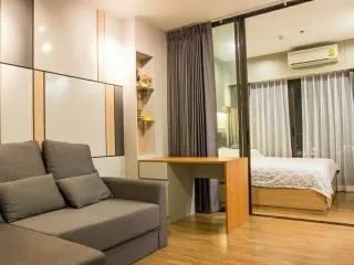Condo en venta de 1 habitaciones en Bang Phlat, Bangkok