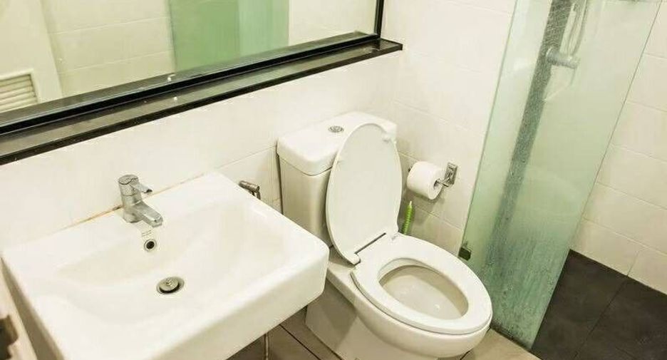 For sale 1 bed condo in Bang Phlat, Bangkok