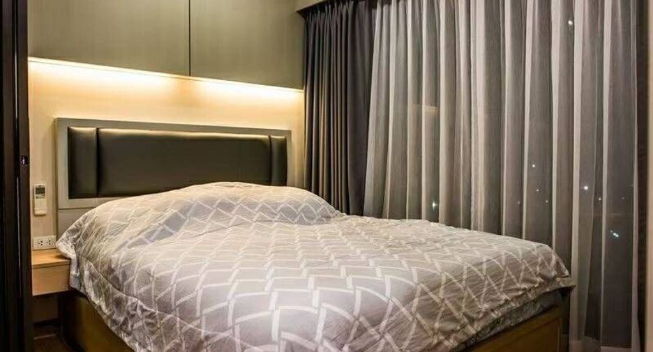For sale 1 bed condo in Bang Phlat, Bangkok
