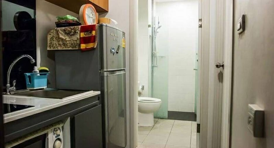 For sale 1 bed condo in Bang Phlat, Bangkok