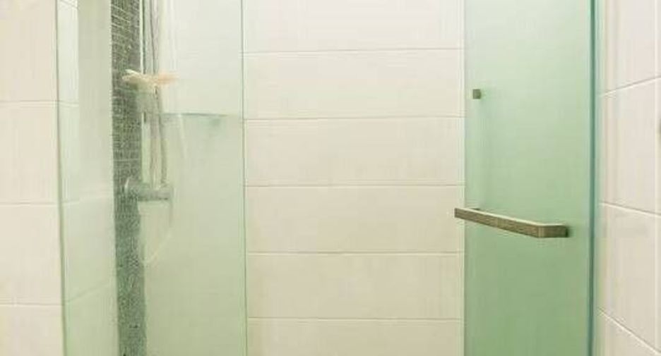 For sale 1 bed condo in Bang Phlat, Bangkok