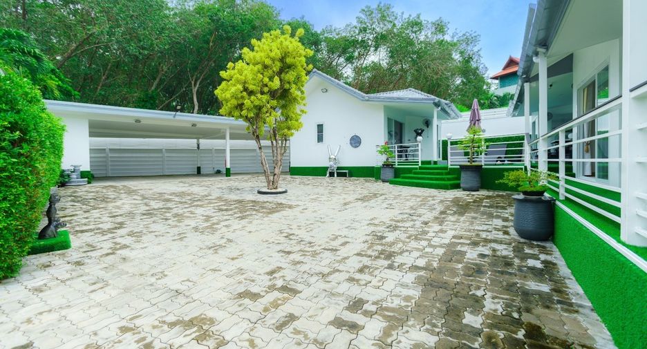 For sale 5 ベッドルーム villa in Mueang Phuket, Phuket
