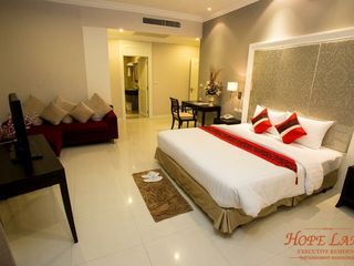 Apartment zur Miete mit 2 Zimmer in Khlong Toei, Bangkok