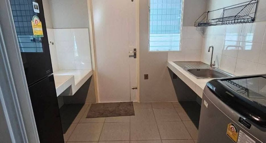 For sale 4 bedrooms house in Khlong Sam Wa, Bangkok