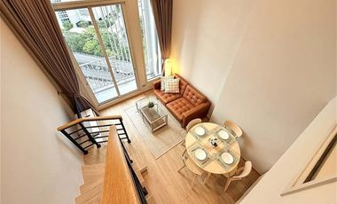 Condo en alquiler de 1 habitaciones en Bang Rak, Bangkok