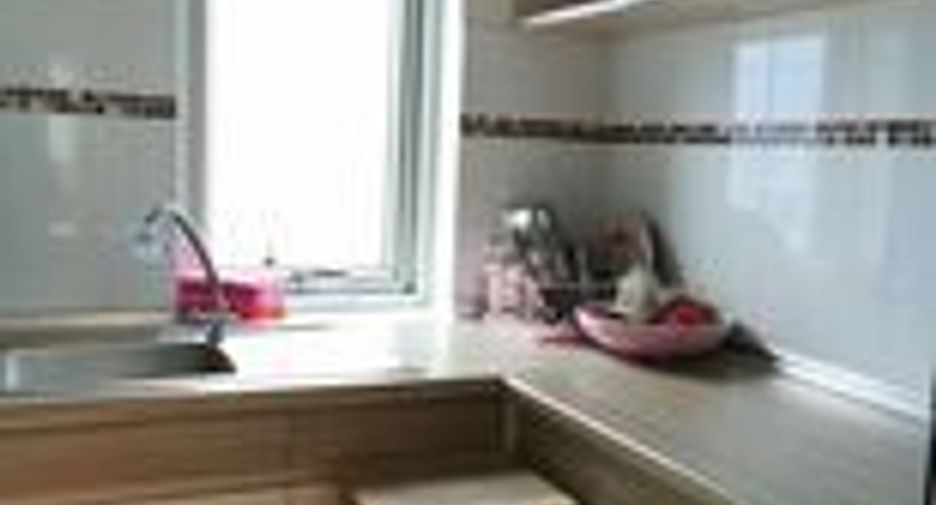 For sale 1 Beds condo in Khlong Toei, Bangkok