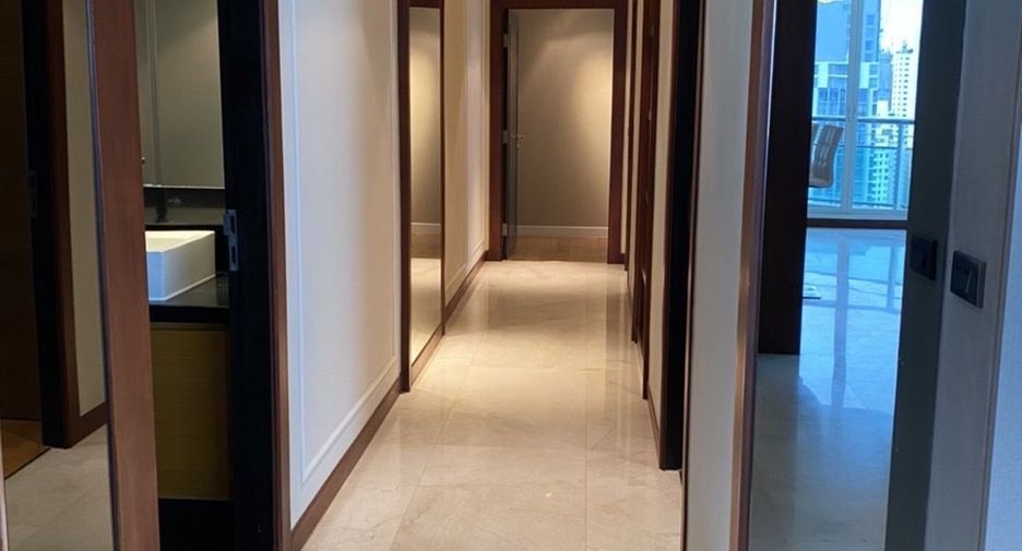 Wohnung zur Miete mit 3 Zimmer in Watthana, Bangkok