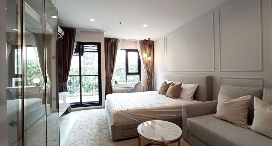 For rent 1 bed condo in Pathum Wan, Bangkok
