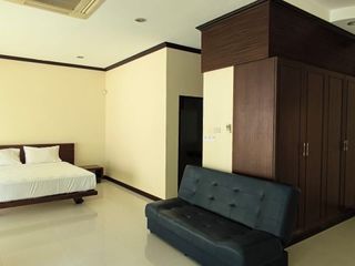 Haus zur Miete mit 5 Zimmer in Kathu, Phuket