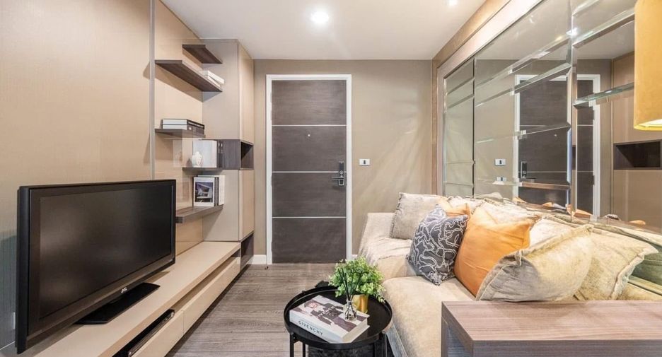 For rent 1 bed condo in Watthana, Bangkok