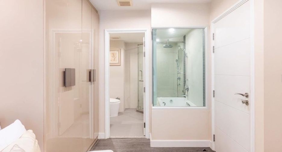For rent 1 bed condo in Watthana, Bangkok