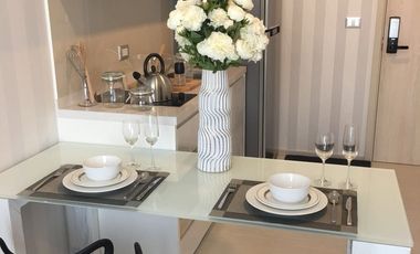Condo en alquiler de 1 habitaciones en Khlong Toei, Bangkok